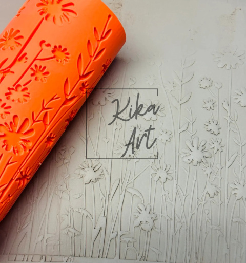 Flower roller Flower roller