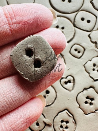 Wykrojniki guziki 45 szt