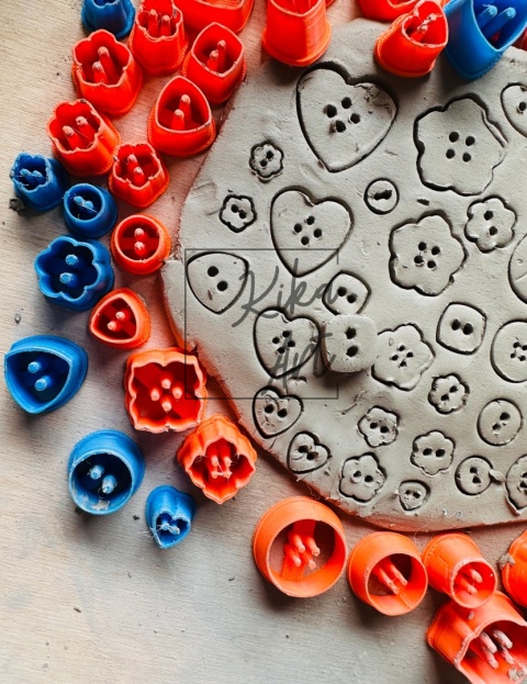 Zestaw wykrojników do guzików – 45 sztuk