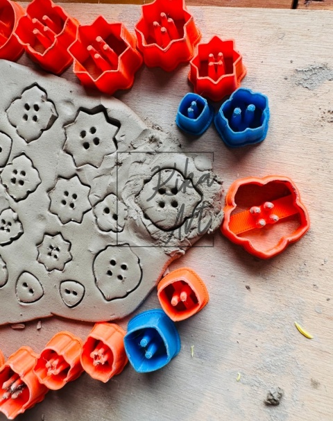 Zestaw wykrojników do guzików – 45 sztuk