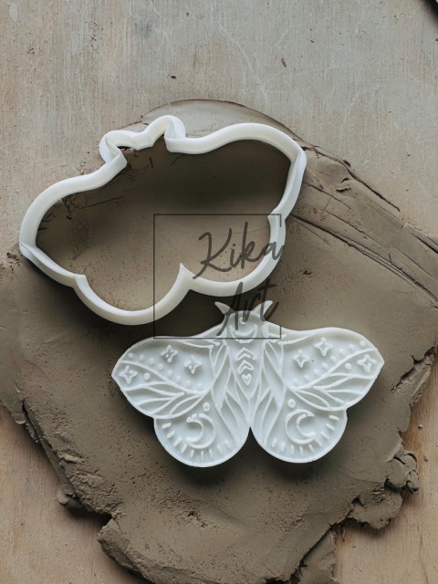 Ćma z księżycami – stempel i wykrojnik