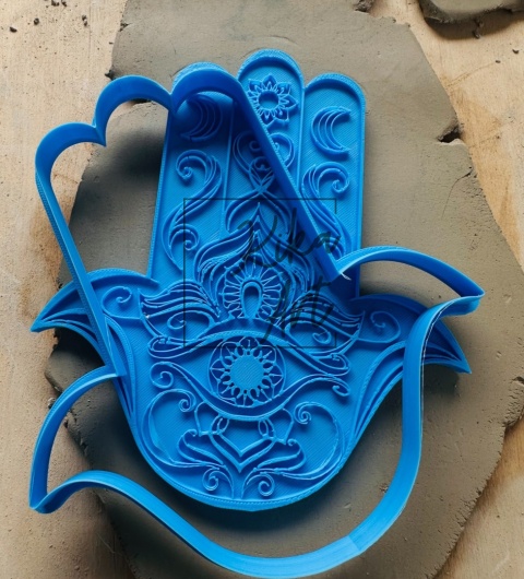 Clay stamp and cutter – Hamsa Hand (Fatima’s Hand)