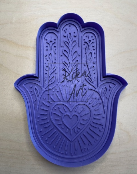Stempel i wykrojnik duży – Hamsa z sercem