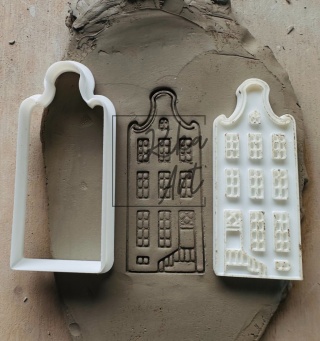 Clay stamp and cutter – tall townhouse with stairs