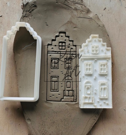 kamieniczka ze schodkowym dachem