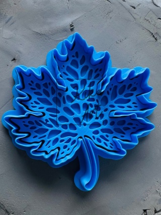 Stempel i wykrojnik – liść z żyłkami