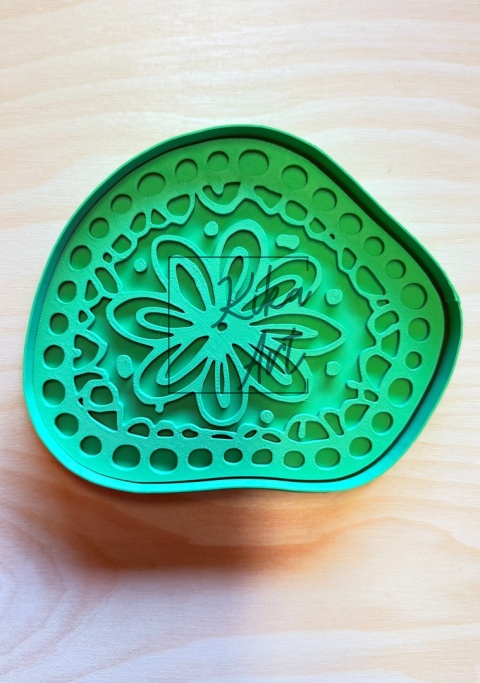 Clay Soap Dish Stamp & Cutter – Floral with Openwork Border