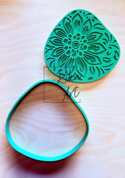 Stempel + wykrojnik do mydelniczki – „Bloom Mandala”