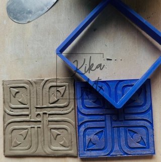 Wykrojnik do płytki „retro fala”