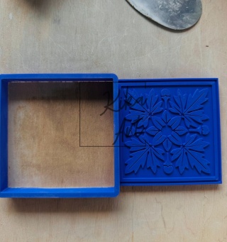 Wykrojnik do płytki „liście kasztanowca”