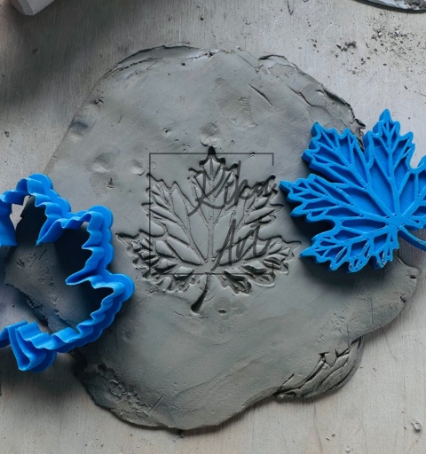 Stempel i wykrojnik do gliny – liść klonu